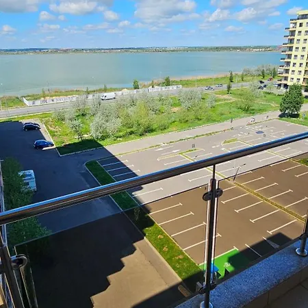 Apartament D&d Summerland Apartment *